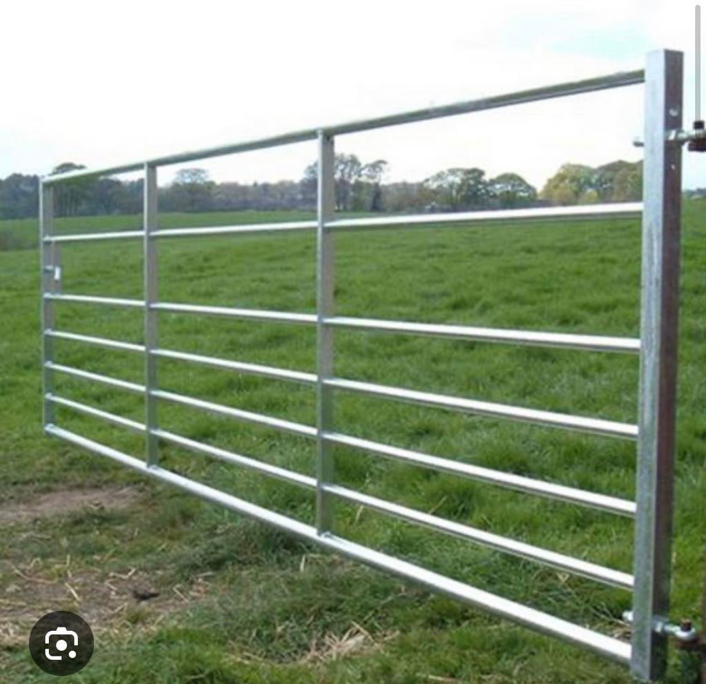 Gezocht weidepoort 2 of 3 of 4 meter lang