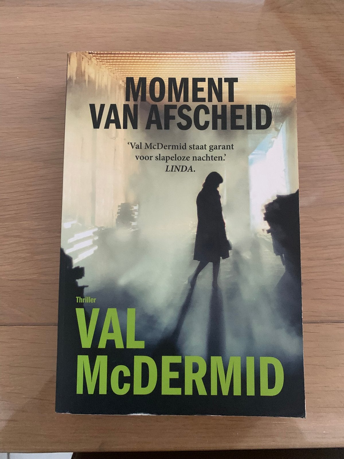 Val McDermid - Moment van afscheid, Ophalen of Verzenden, Zo goed als nieuw