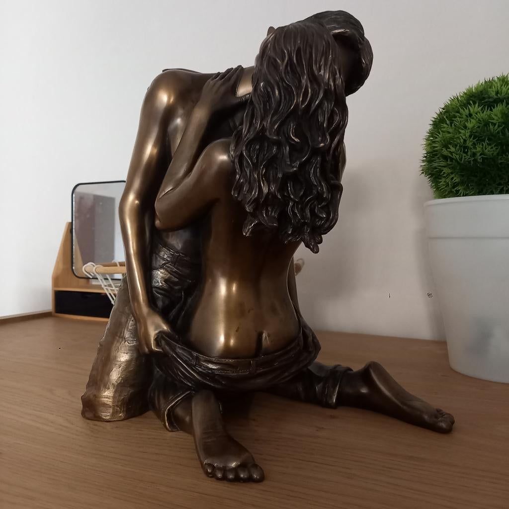 Statue représentant un couple, Ophalen of Verzenden, Brons