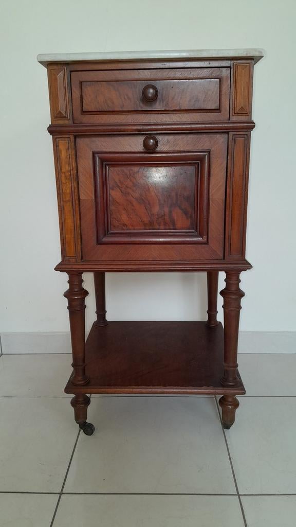 Table de nuit., Maison & Meubles, Enlèvement, Utilisé