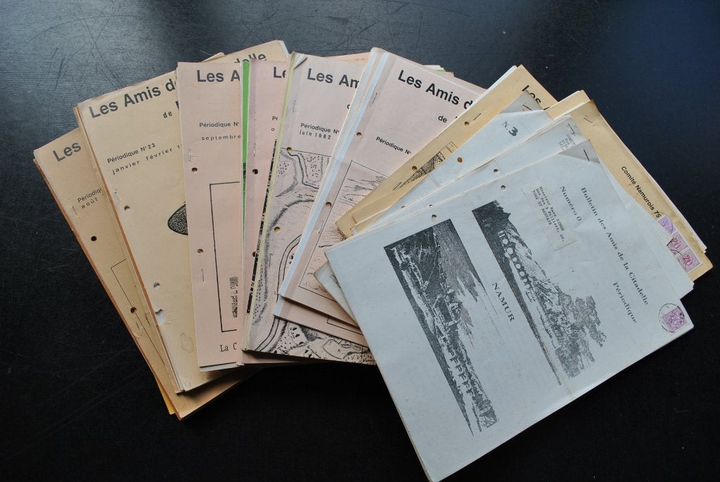 RARE LOT 33 1ers num. + ZERO Amis de la Citadelle de Namur, Livres, Enlèvement ou Envoi, Utilisé