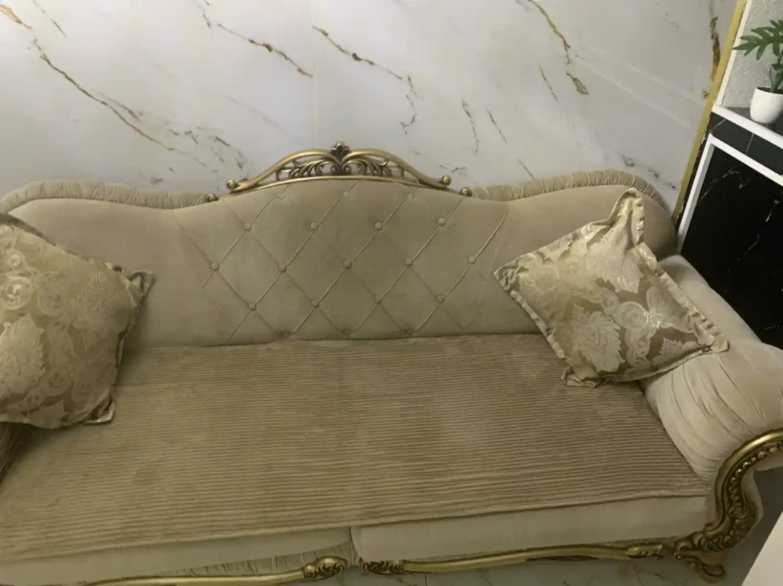 Prachtige klassieke salon – beige/goud – 1 zetels + 2 stoele, Maison & Meubles, Enlèvement