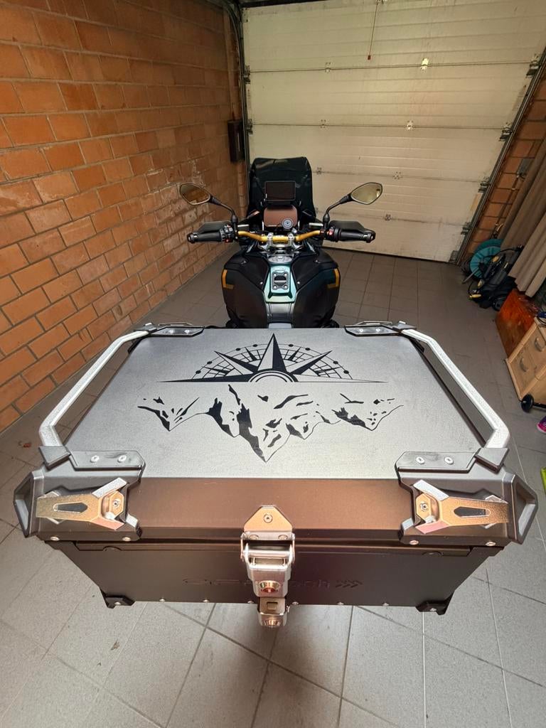 Topkoffer 55L. R1300GSA, Ophalen, Zo goed als nieuw