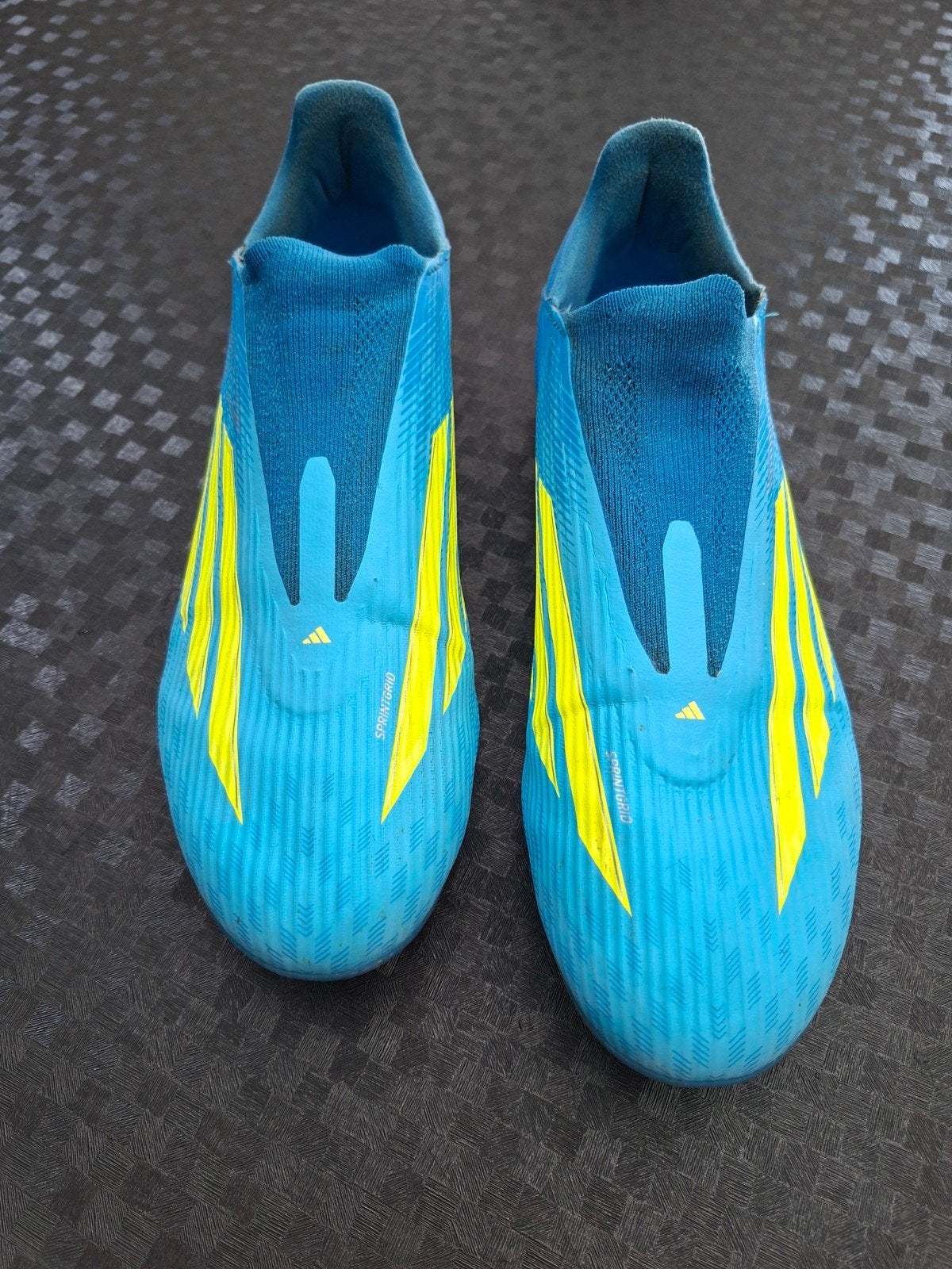ADIDAS maat 44 - F50 LEAGUE Laceless - Voetbalschoenen, Enlèvement ou Envoi, Comme neuf, Chaussures