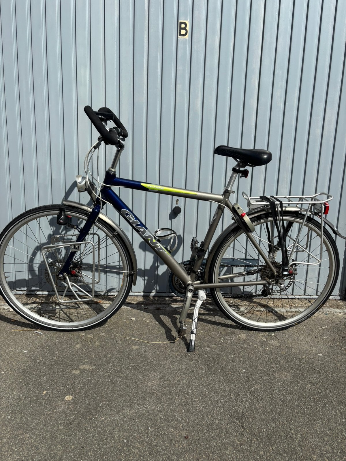Vélo de ville 28 pouces à vendre, Autres marques, Enlèvement ou Envoi, Comme neuf, 28 pouces