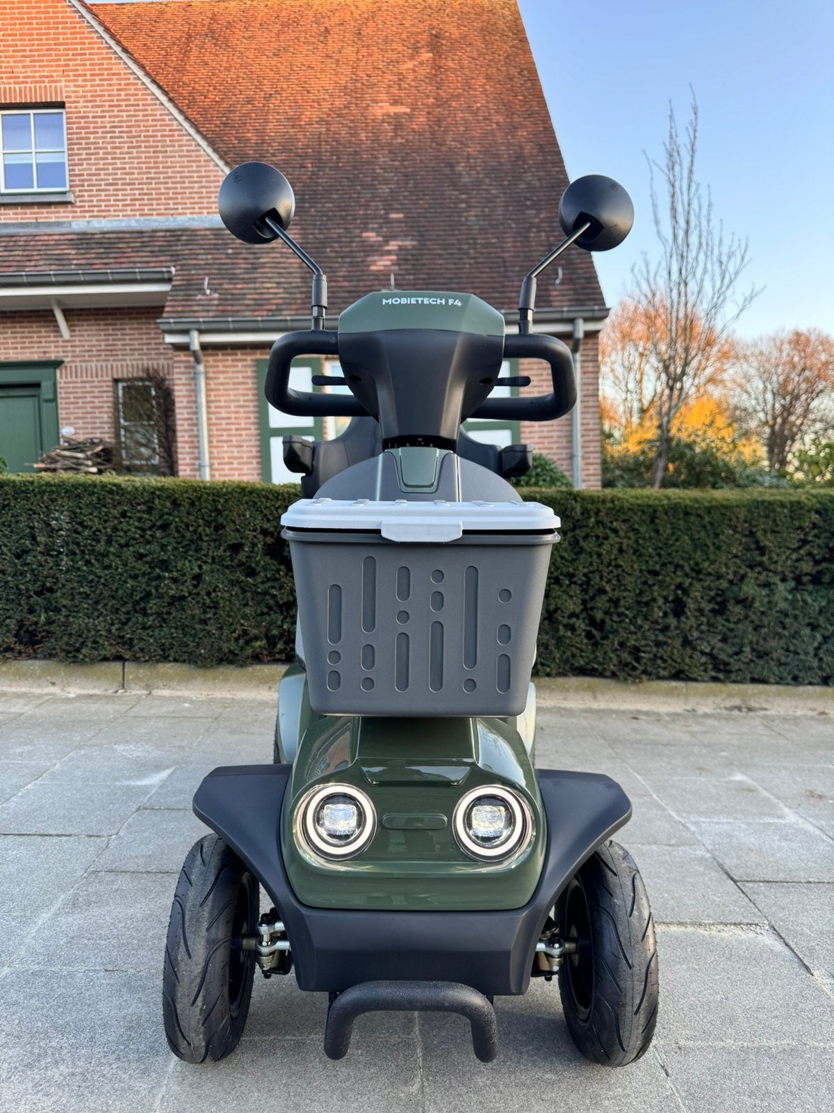 2026 MOBIETECH F4 Scootmobiel - met uitneembare lithium accu, Diversen, Rolstoelen, Ophalen of Verzenden, Inklapbaar, Zo goed als nieuw