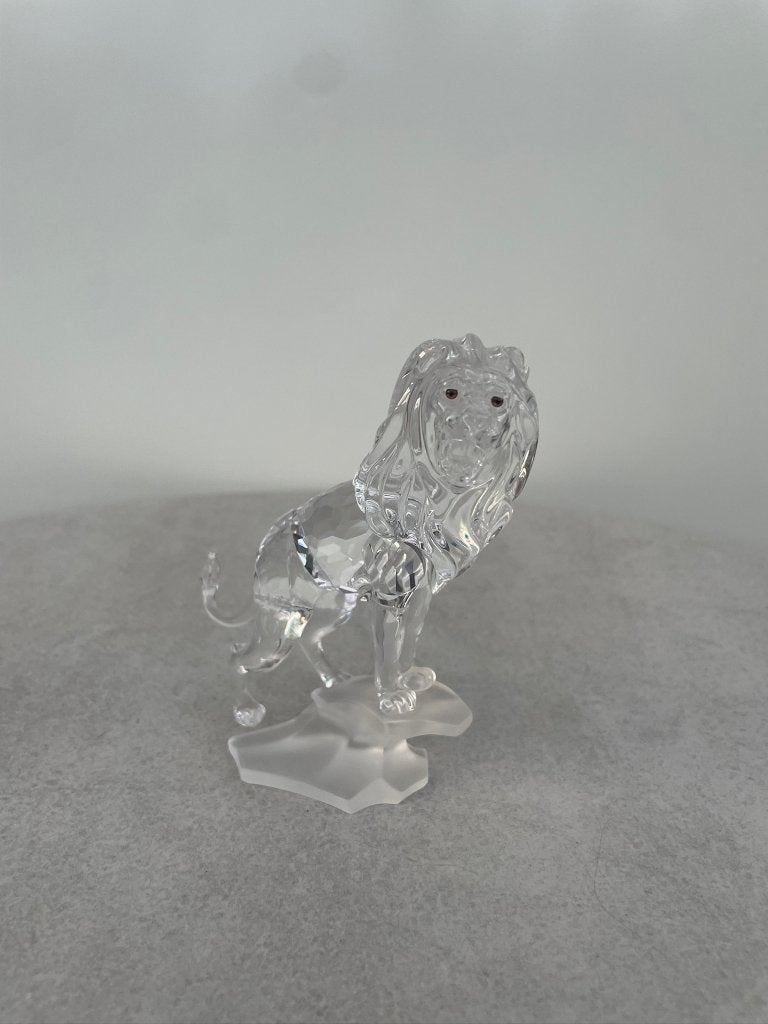 Swarovski Leeuw op rots 269377 met doos & certificaat, Verzamelen, Ophalen, Gebruikt, Figuurtje