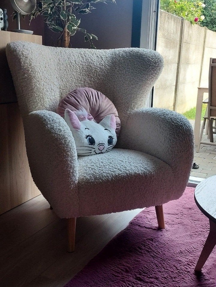 leuke nieuwe teddy stoel wit, Huis en Inrichting, Fauteuils, Ophalen
