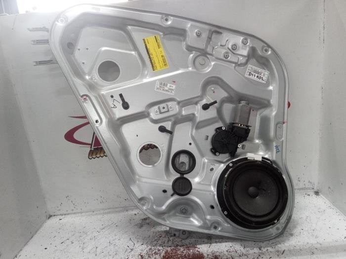 Mécanique vitre 4portes arrière gauche d'un Hyundai Santaf, -, -, 3 mois de garantie, Utilisé