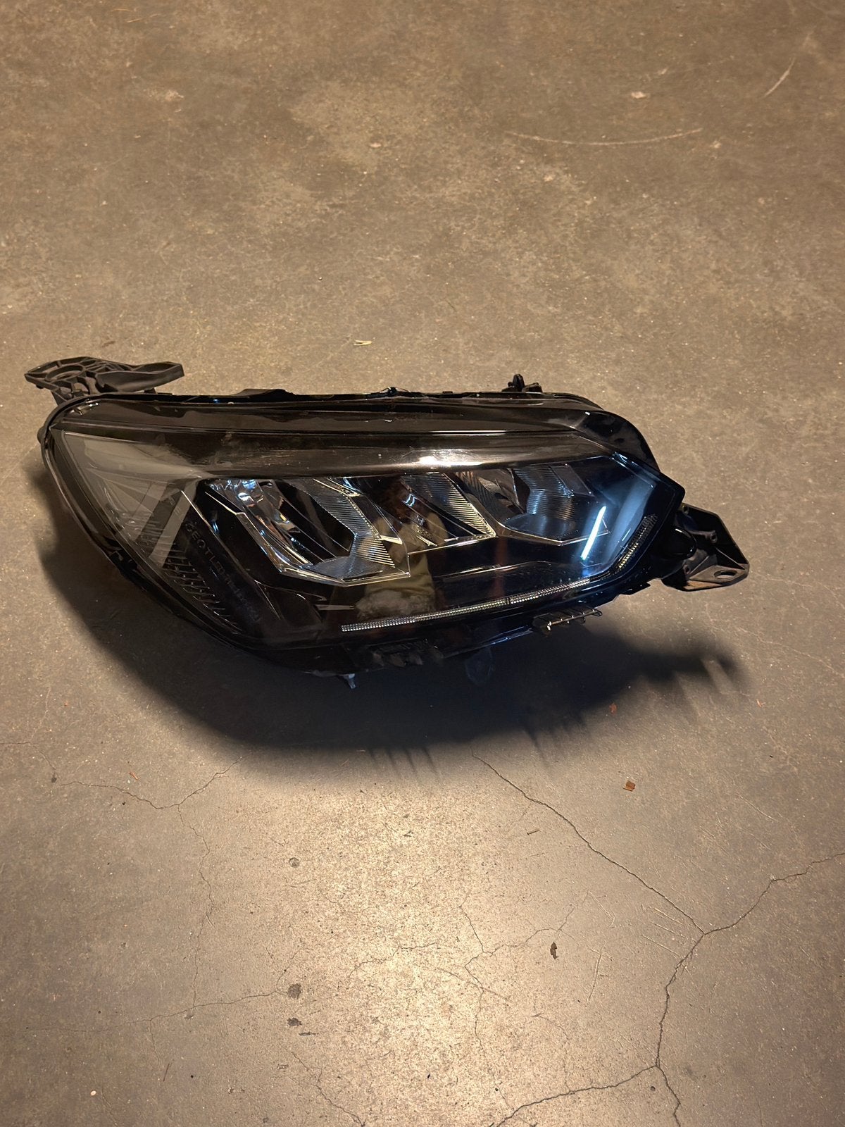 Phare 208 led, Autos : Pièces & Accessoires, Enlèvement, Peugeot
