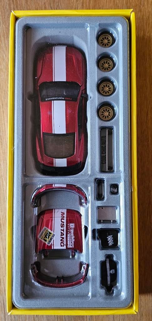 CCA Ford Mustang 2018 Dinky Toys Corgi, Enlèvement ou Envoi, Neuf, Voiture, Matchbox
