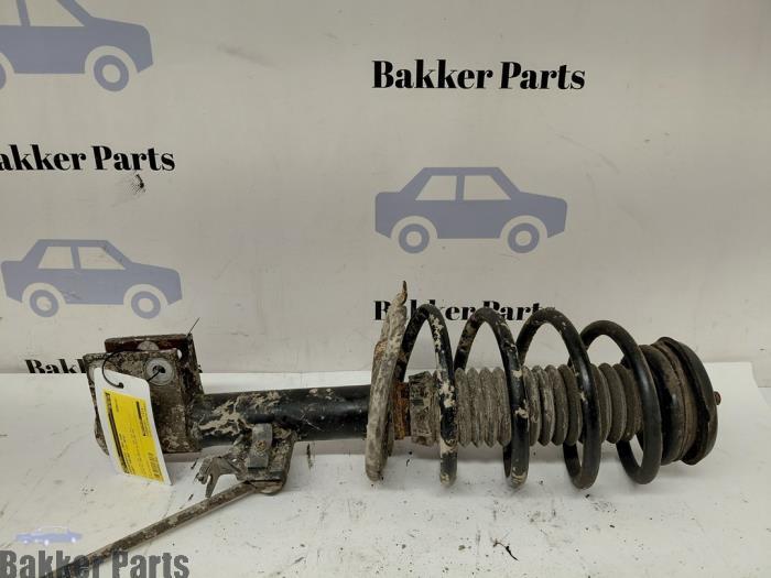 Barre amortisseur avant gauche d'un Peugeot Partner, -, -, 3 mois de garantie, Utilisé