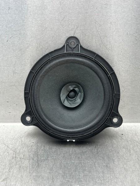 LUIDSPREKER Nissan Qashqai (J11) (01-2013/-) (|281563DG0A|), Gebruikt, Nissan
