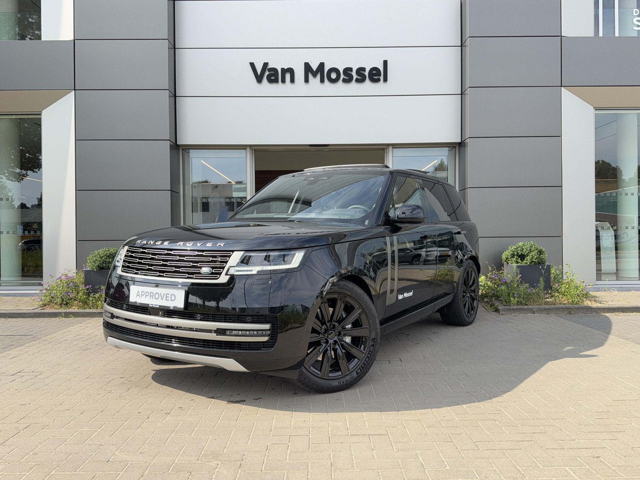 Land Rover Range Rover SWB P460e SE AWD Auto. 26MY, Automaat, Gebruikt, Bedrijf, Verwarming stoelen achter