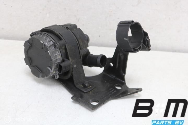 Extra waterpomp VW Golf 7 19km 04L965567A, Utilisé