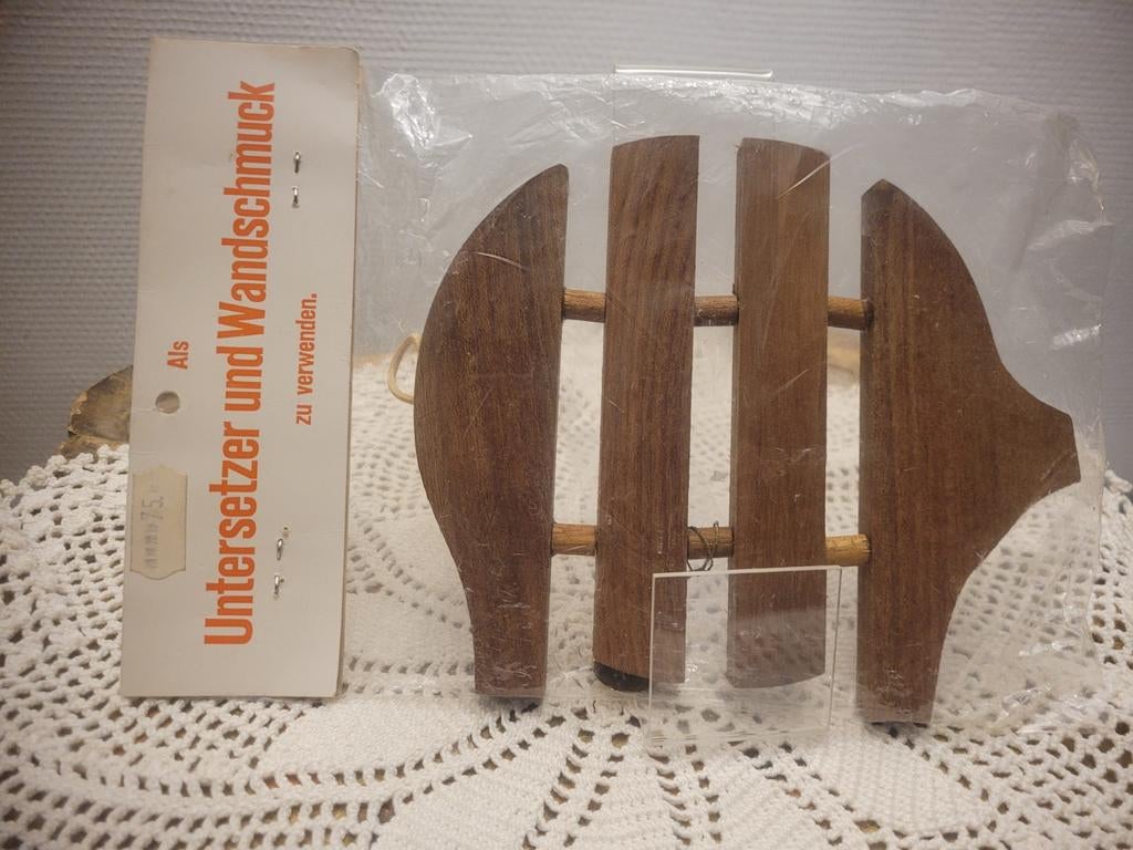 Herisson mignon Sous-plat en bois  fait main vintage Nangars, Antiquités & Art, Enlèvement ou Envoi
