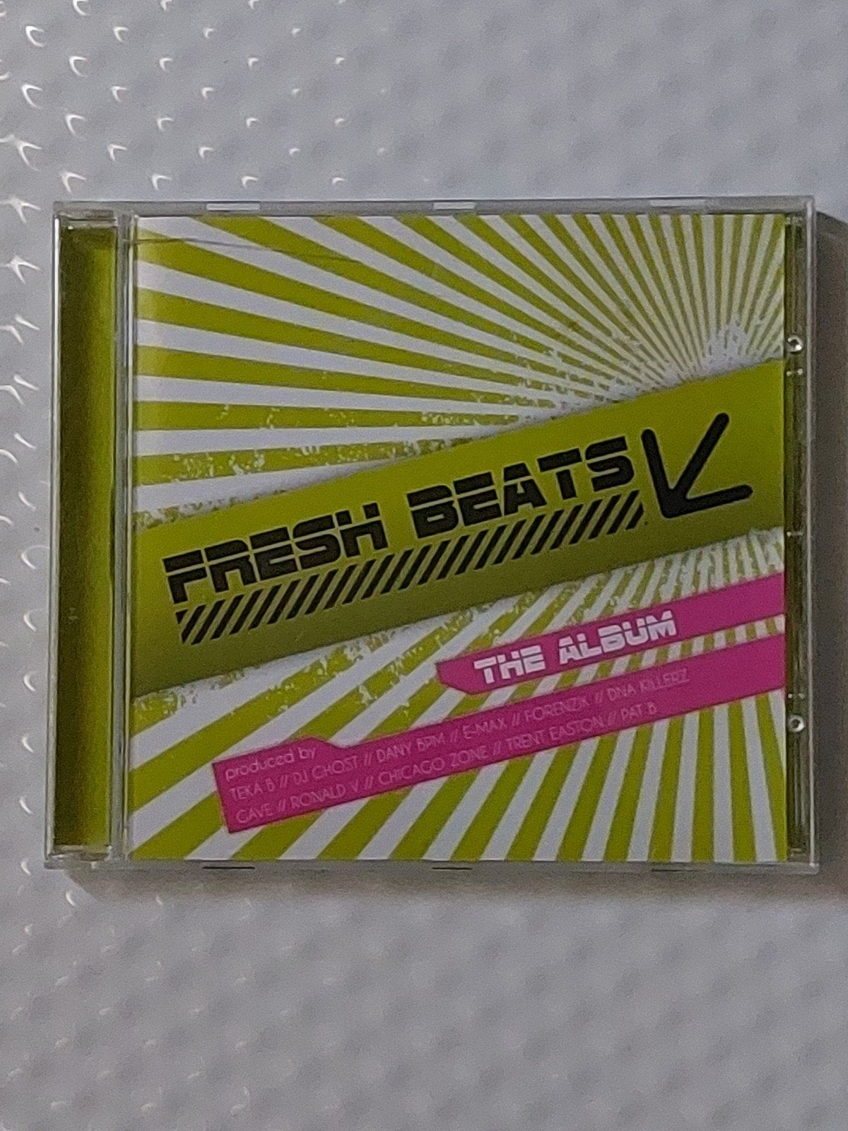FRESH BEATS - THE ALBUM (Ghosthouse), CD & DVD, CD | Dance & House, Envoi, Comme neuf