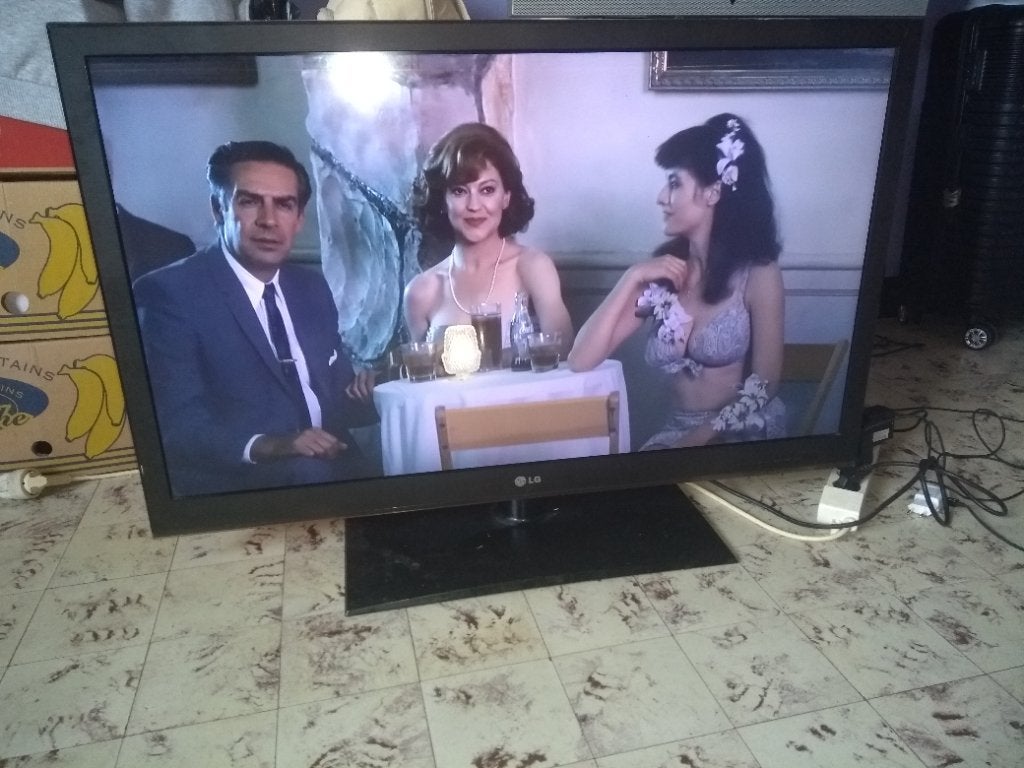 Écran plat LG 1 mettre, TV, Hi-fi & Vidéo, Télévisions, LED, 120 Hz, Enlèvement, Utilisé