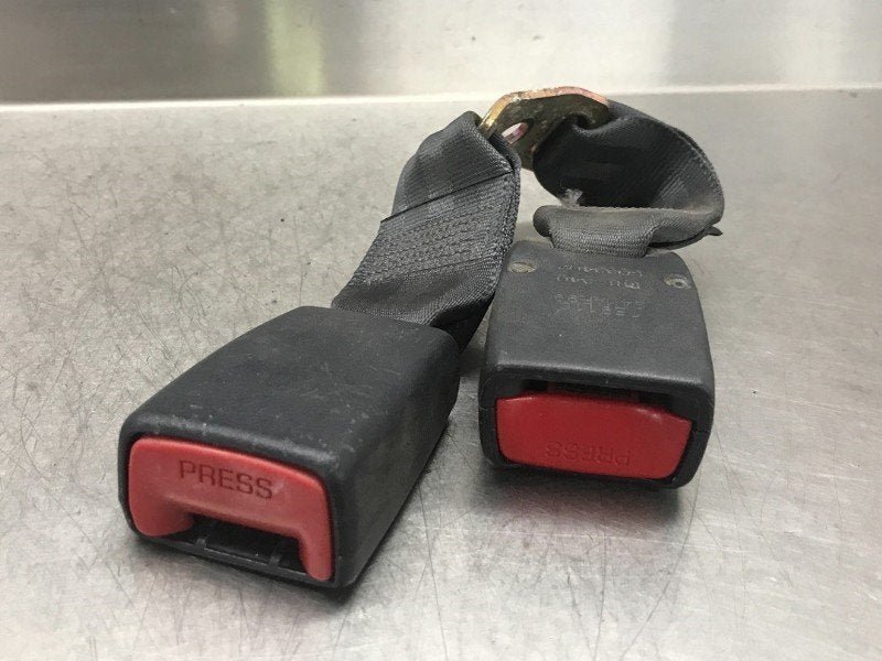 BOUCLE DE CEINTURE ARRIÈRE DROIT Lexus IS (E2), Utilisé, Lexus