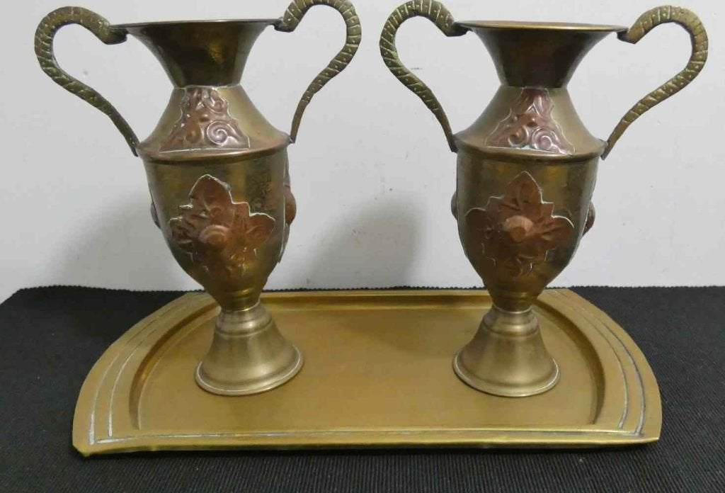 2x koperen vaasje met onderblad [1058], Antiek en Kunst, Ophalen of Verzenden