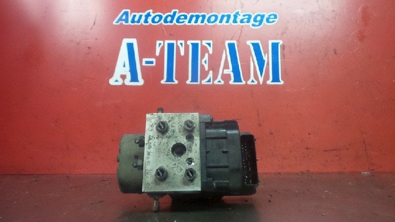 BLOC ABS (FREINS ANTI-BLOCAGE) Citroën Xsara Coupé (N0), Robert Bosch AG, Citroën, Utilisé, Robert-Bosch-Allee 1
74232  Abstatt, DE