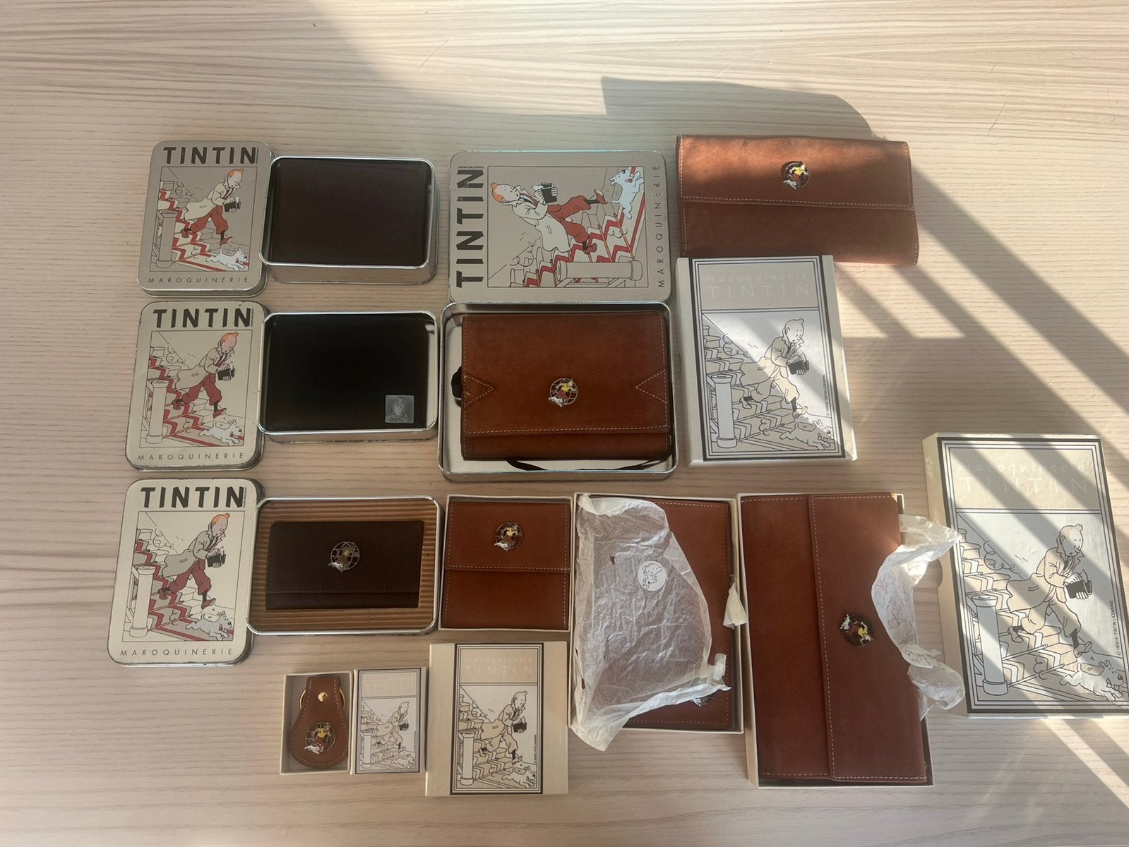 Lot van 9 stuks kuifje portemonnee, Enlèvement ou Envoi, Tintin, Comme neuf, Autres types