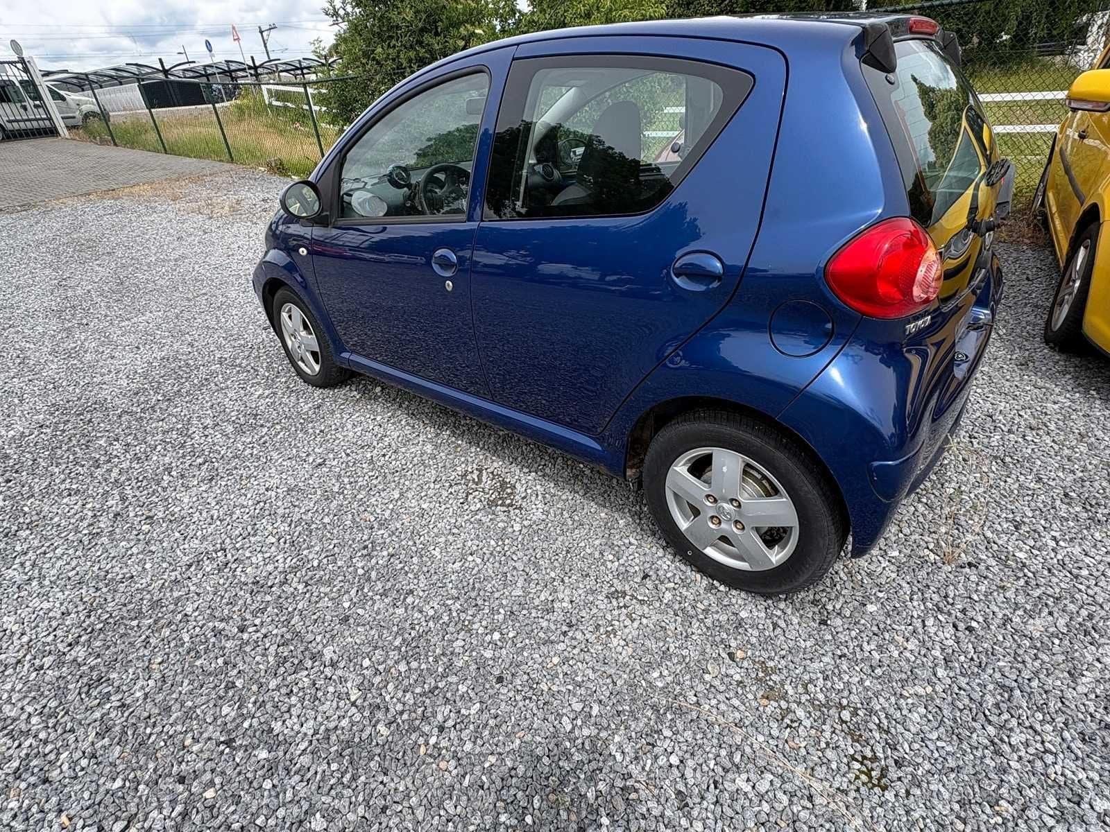 Toyota - Aygo - Car, Gebruikt, Overige brandstoffen, Bedrijf, Overige carrosserie