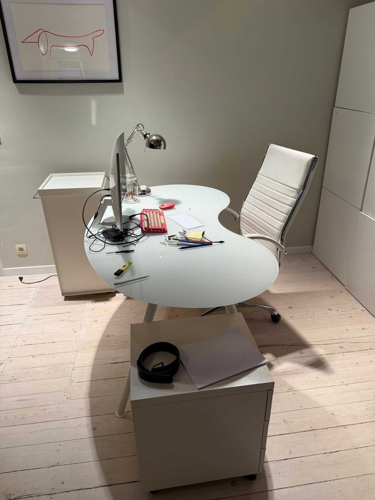 Gratis af te halen Bureau, Immo