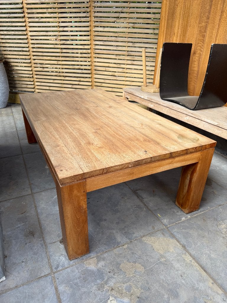 Massief Houten Salontafel, Huis en Inrichting, Ophalen, Gebruikt, 100 tot 150 cm, 50 tot 100 cm