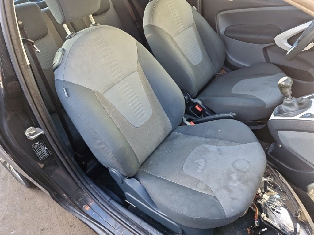 CEINTURE DE SECURITE AVANT DROIT Ford Ka II, Henry-Ford-Straße  1
50735  Köln, DE, Ford-Werke GmbH, Kunden@ford.com, Ford