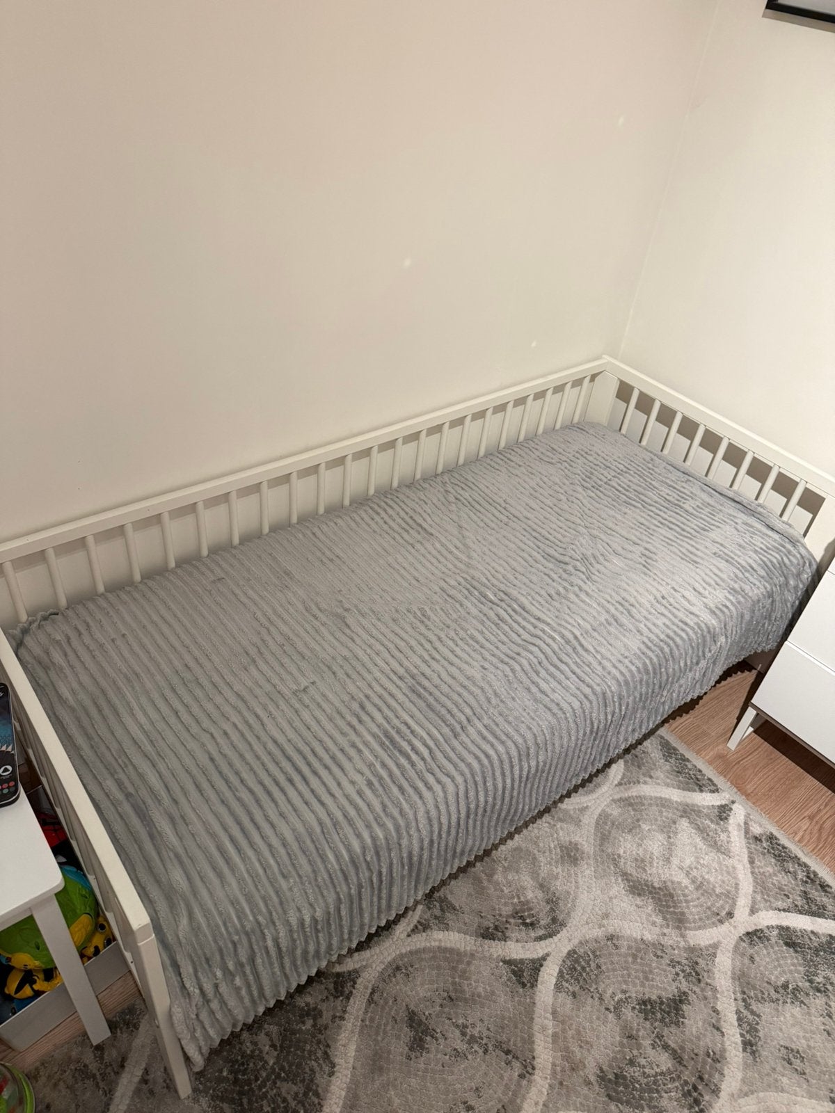 IKEA peuterbed, Ophalen, Zo goed als nieuw, Matras