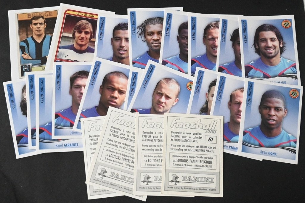 Panini / Football 2010 / Lot van 335 verschillende stickers, Verzenden, Nieuw, Poster, Plaatje of Sticker