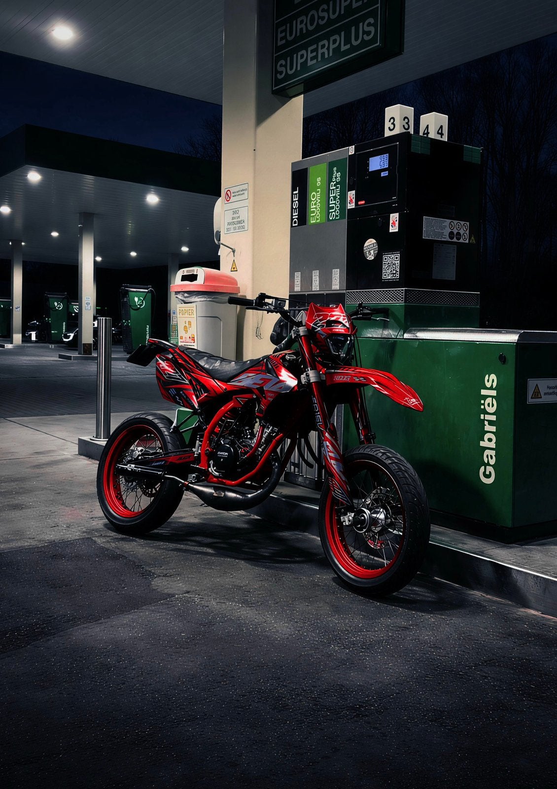 Beta RR50 Track Custom (77BR), Fietsen en Brommers, Brommers | Tuning en Styling, Ophalen, Zo goed als nieuw