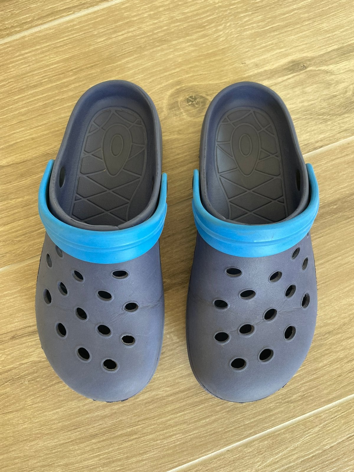 Rubberen clogs maat 35, Kinderen en Baby's, Jongen of Meisje, Schoenen, Ophalen of Verzenden, Zo goed als nieuw