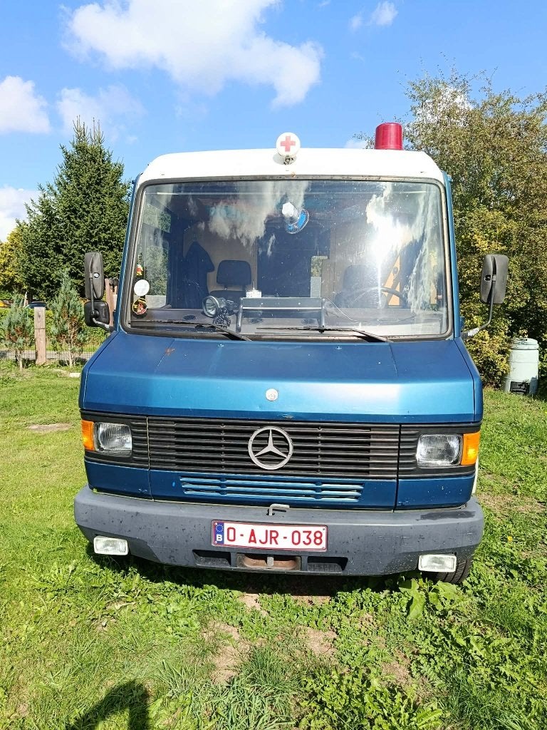 Camper Mercedes-Benz 609 Army Ambulance 93000 km !, Mercedes-Benz, Réfrigérateur, Particulier, Mercedes