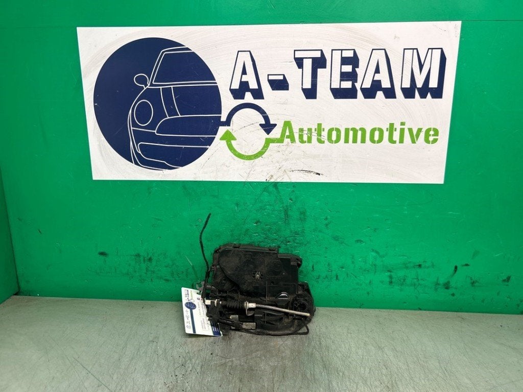 PORTIERSTANGEN LINKS ACHTER BMW 3 serie Touring (E91), Gebruikt, Brose SE, Info@brose.com, Max-Brose-Straße 1
96450  Coburg, DE