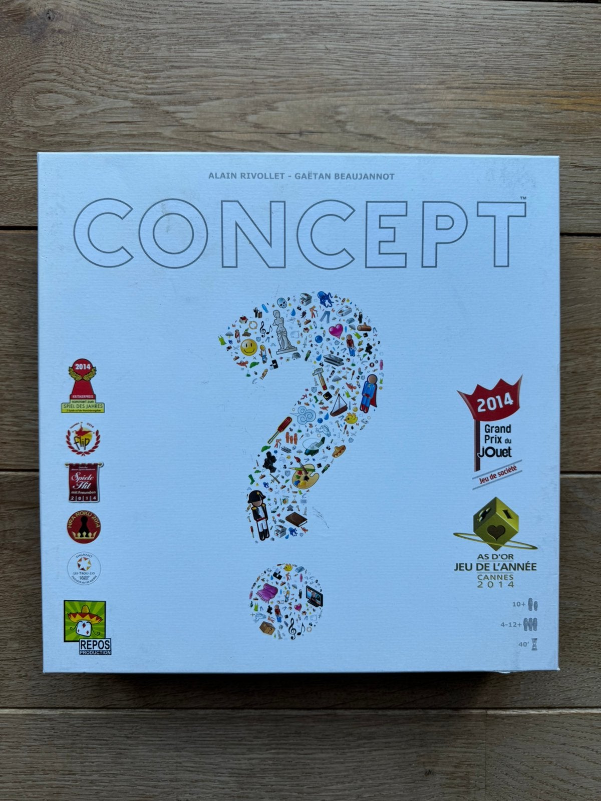 Jeu de société multi primé CONCEPT, Enlèvement ou Envoi, Comme neuf