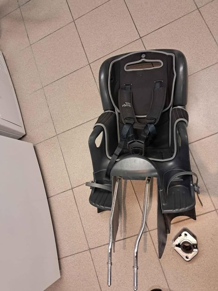fietsstoeltje britax romer, Ophalen, Achterzitje, Britax romer, Zo goed als nieuw