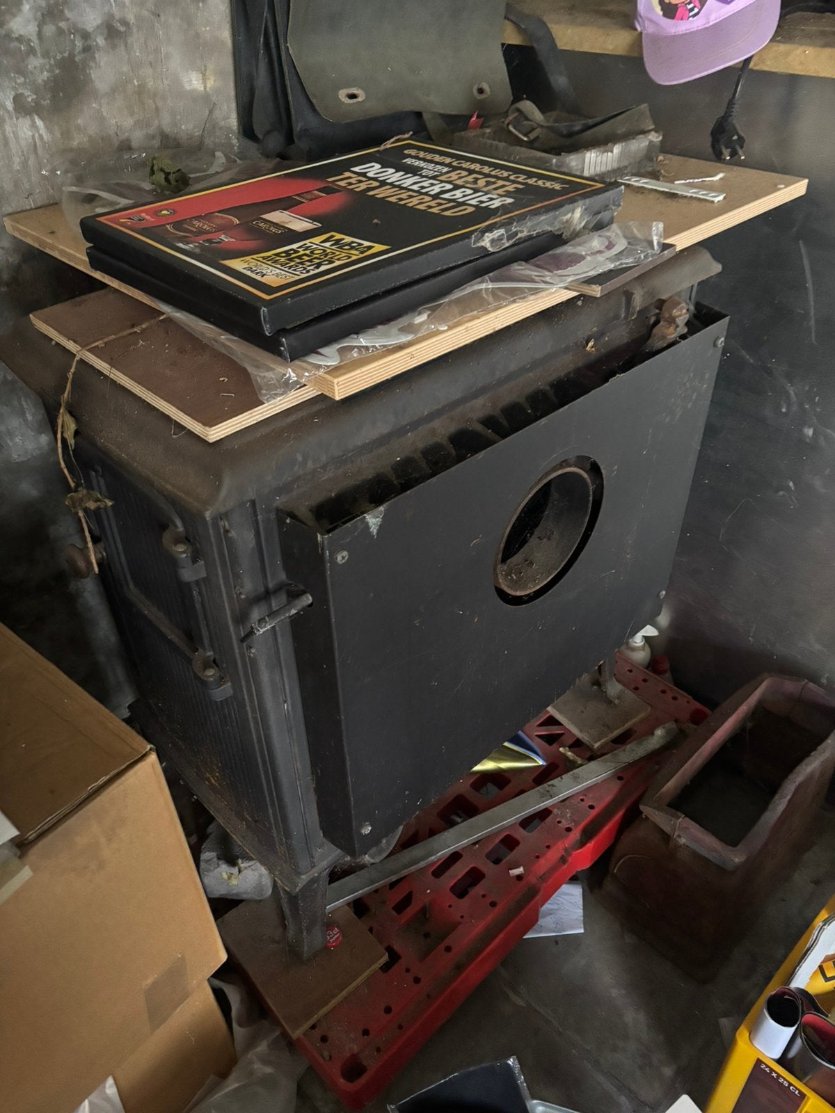 Houtstoof saey van 92, Enlèvement, Utilisé