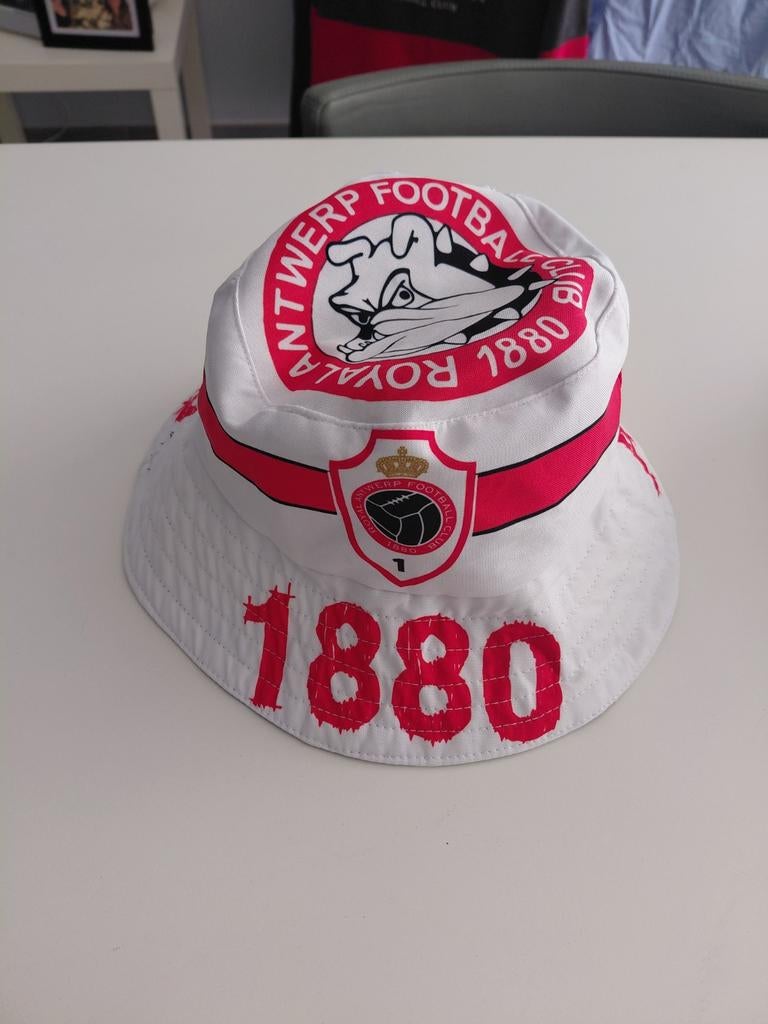 Hoedje R.Antwerp F.C., Verzamelen, Ophalen of Verzenden