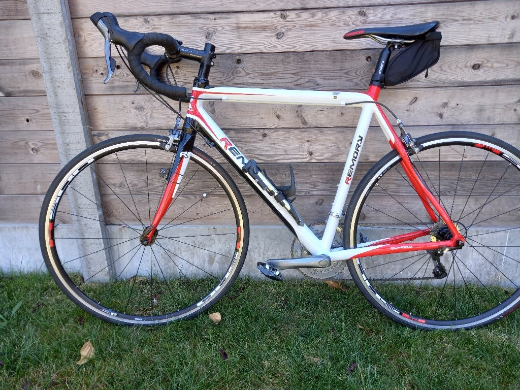 Koersfiets, Velgrem, Zo goed als nieuw, 15 tot 20 versnellingen, 57 tot 61 cm
