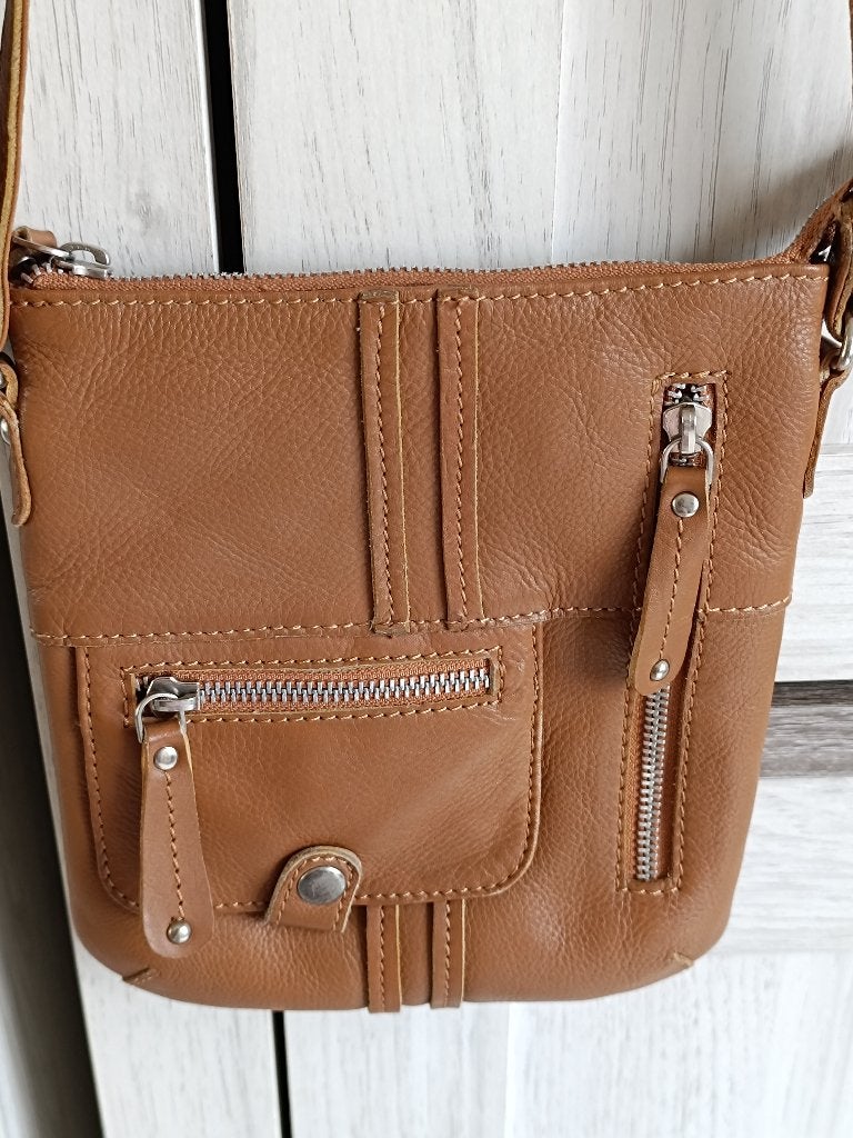 Nieuwe lederen crossbody RUBINSTEIN, Enlèvement ou Envoi, Neuf, Sac à bandoulière