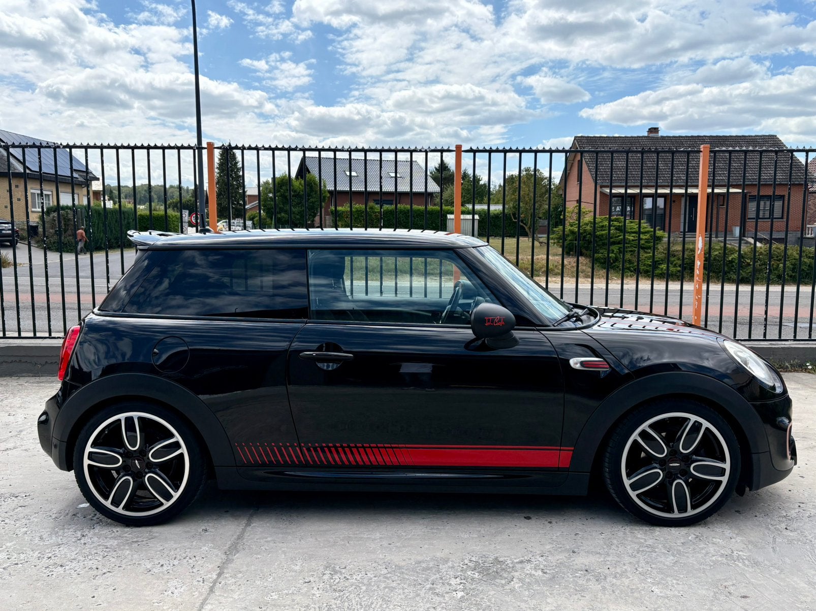 MINI ONE JOHN COOPER WORKS 1.2i ESSENCE 132 000KM 2017, Autos, Mini, Achat, Euro 6, Entreprise, Noir