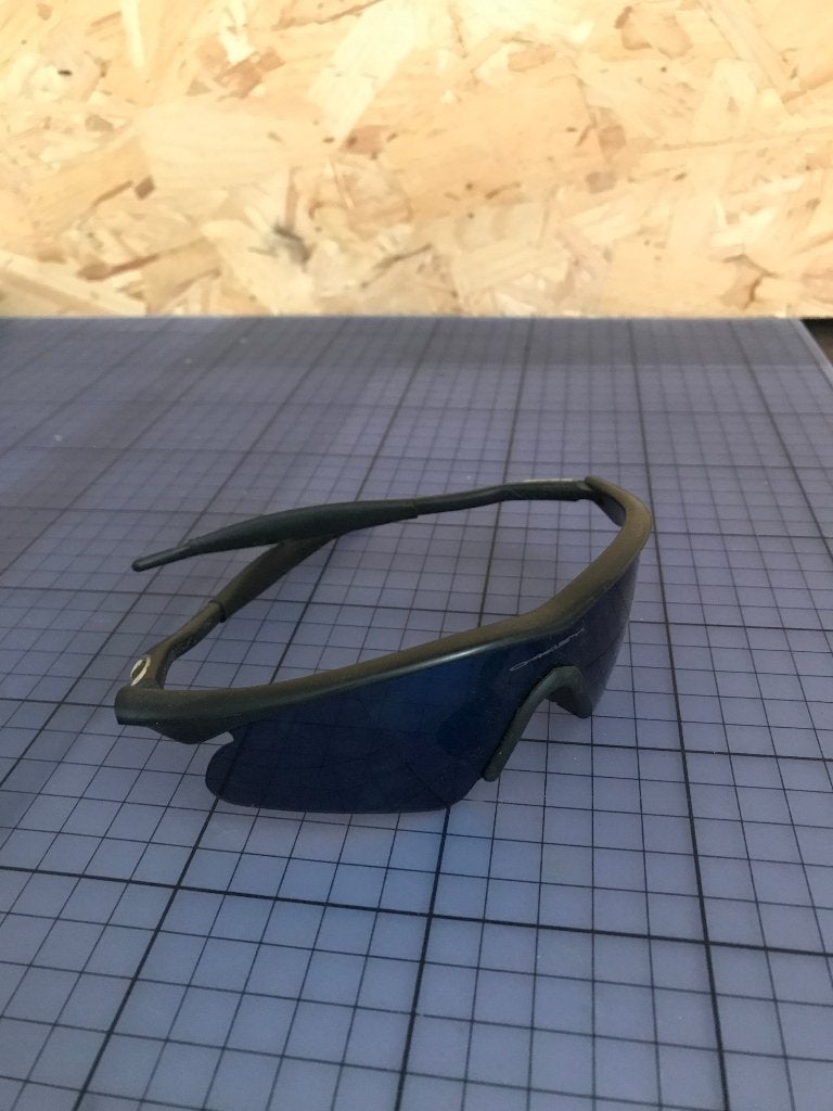 Oakley Mframe, Bijoux, Sacs & Beauté, Lunettes de Soleil & Lunettes | Hommes, Enlèvement ou Envoi, Lunettes, Oakley