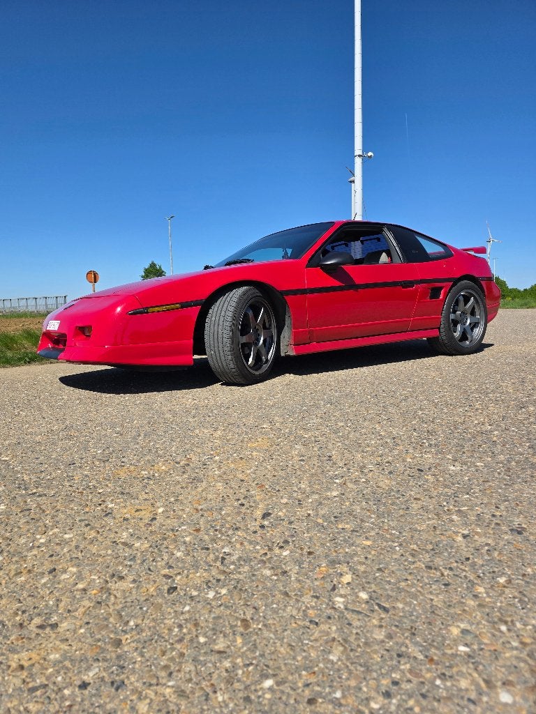Pontiac Fiero GT, Autos, Rouge, Achat, Pontiac, 2 places