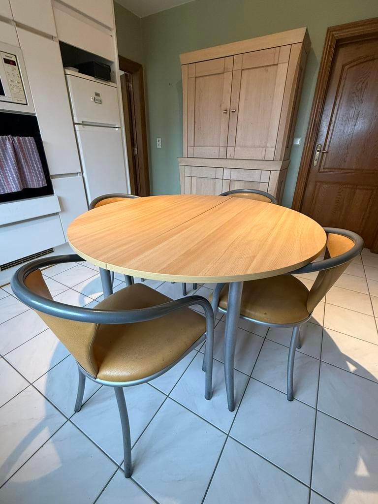 Eettafel uitschuifbaar, Huis en Inrichting, Tafels | Eettafels, Ophalen, Gebruikt, Vijf personen of meer, Ovaal