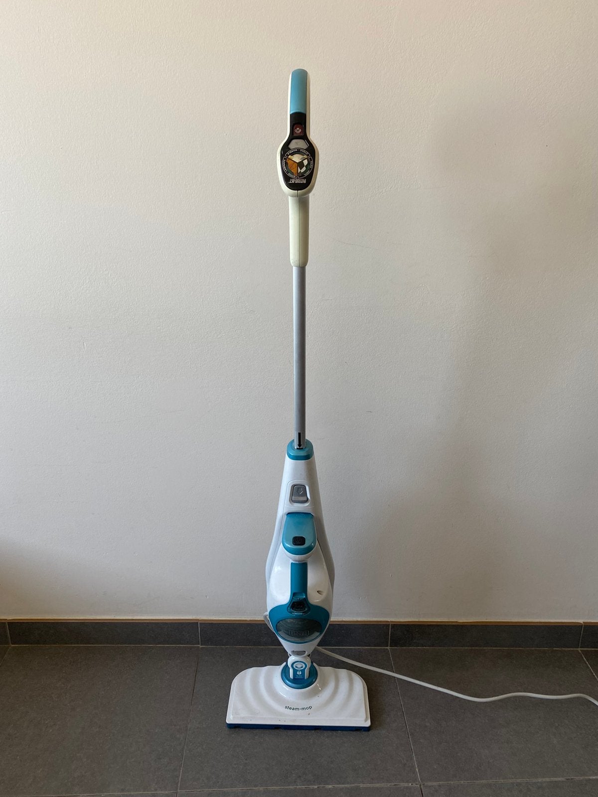 Balai vapeur BLACK+DECKER + accessoires, Enlèvement ou Envoi, Comme neuf