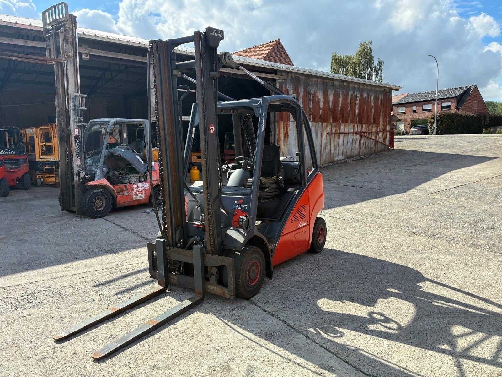 2010 Linde H25T-01 *2,5 TONNES* Élévateur, LPG, Chariot élévateur, Linde