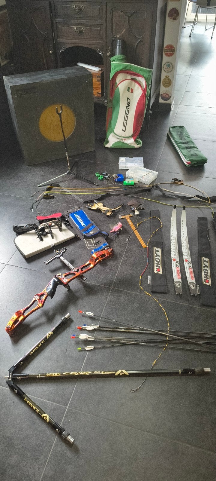 recurve boog hoyt met rugzak, Ophalen, Gebruikt, Pijlen