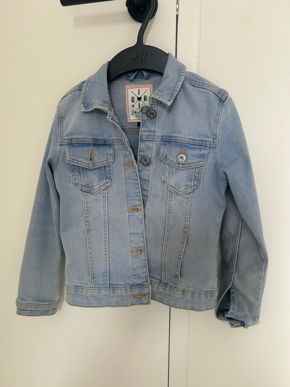 Leuke jeansvest meisje - 8 jaar - C&A, Enfants & Bébés, Vêtements enfant | Taille 128, Enlèvement ou Envoi, Comme neuf, Fille